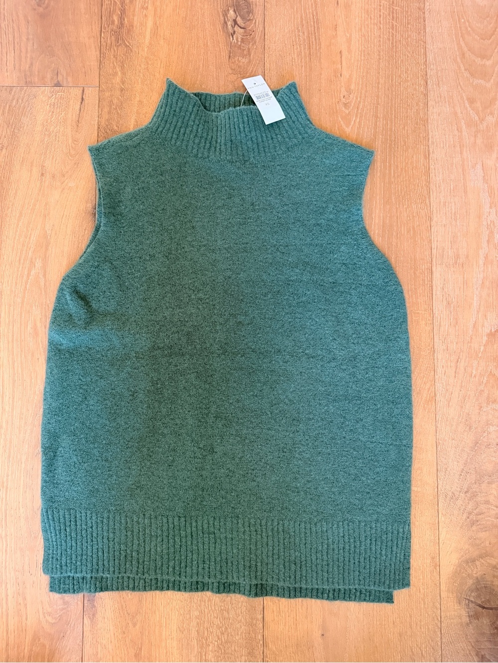 Ann Taylor NWT Sweater
